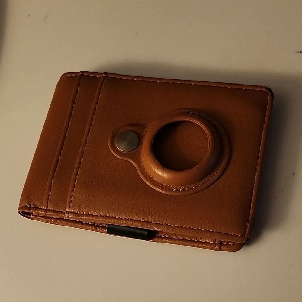 Slim Wallet with Air Tag SLlot